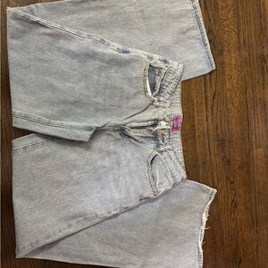 Edikted Light Denim Jeans